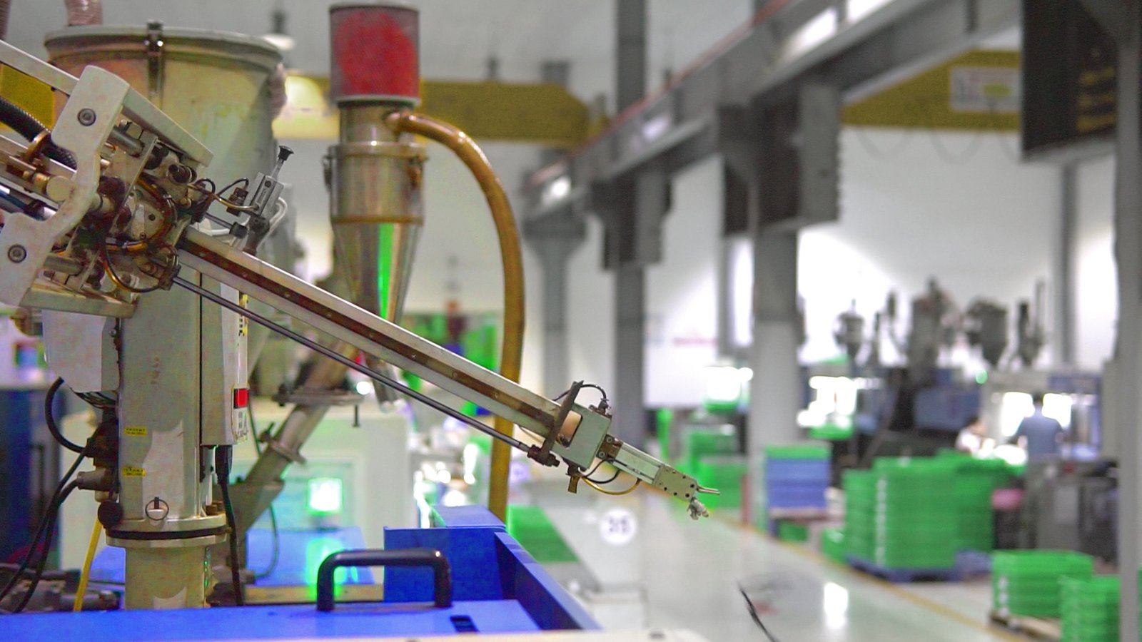 INJECTION MOLDING 3